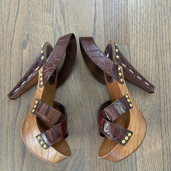 Miu Miu - vintage wood studded healed sandals - Picture 2 of 3